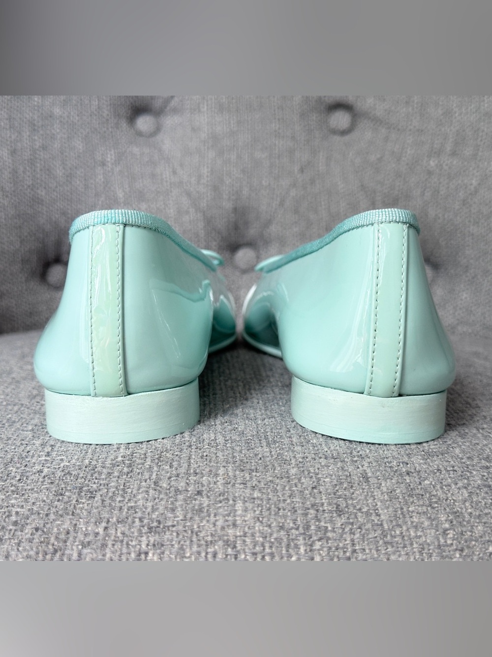 2026 CHANEL TURQUOISE PATENT LEATHER WHITE CC LOGO CAPTOE BALLET FLATS size 37C - Picture 16 of 16